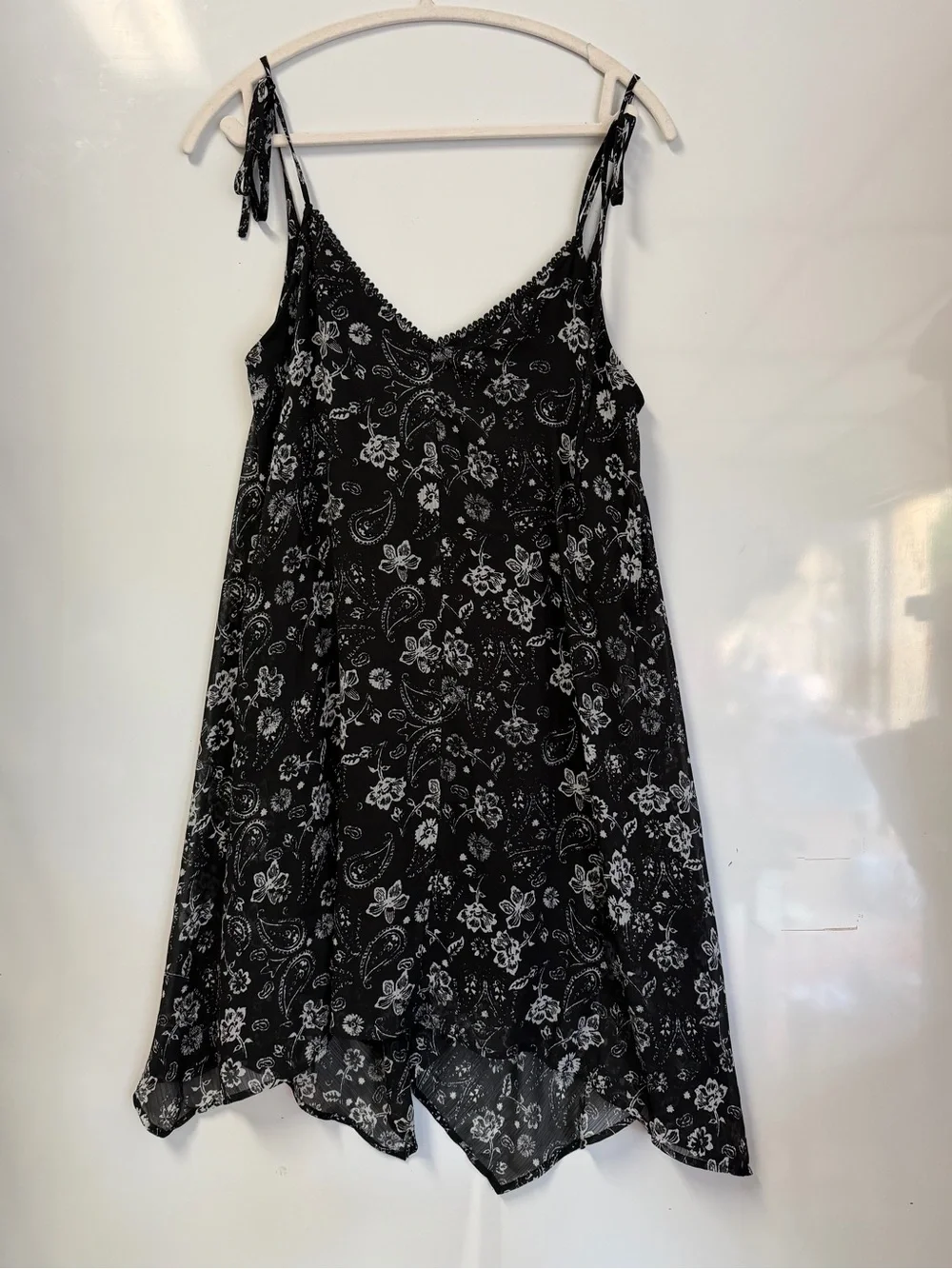 hollister black and white dress Hollister - Crepe Halter Neck Mini Dress - Women - Polyester - XL